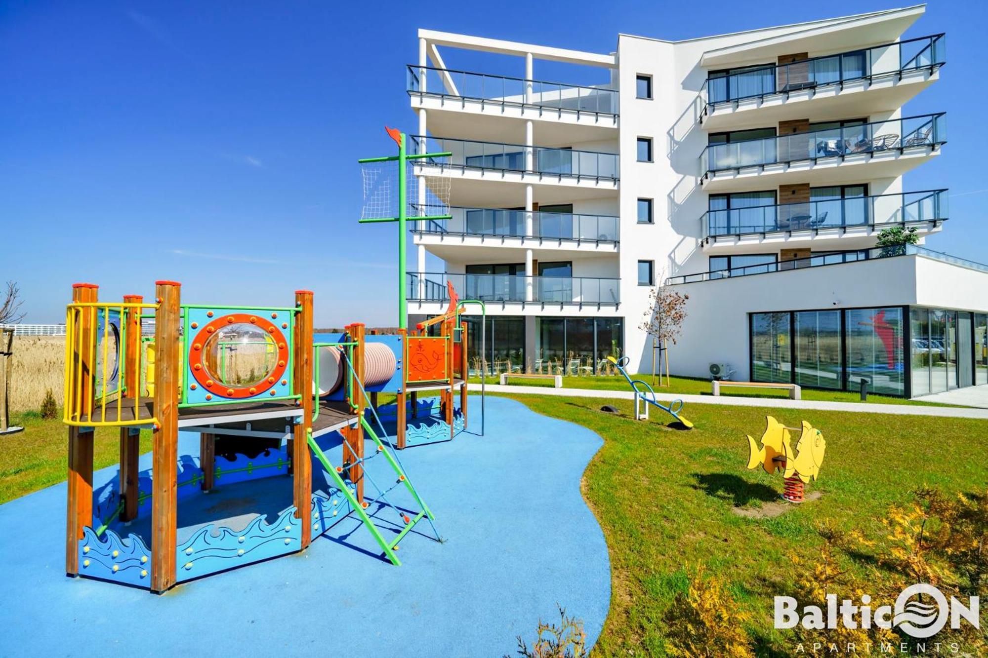 Apartamenty Balticon Westin House -Luksusowy 70M2 , Basen Pool, Sauna, Parking Inklusive Колобжег Екстер'єр фото