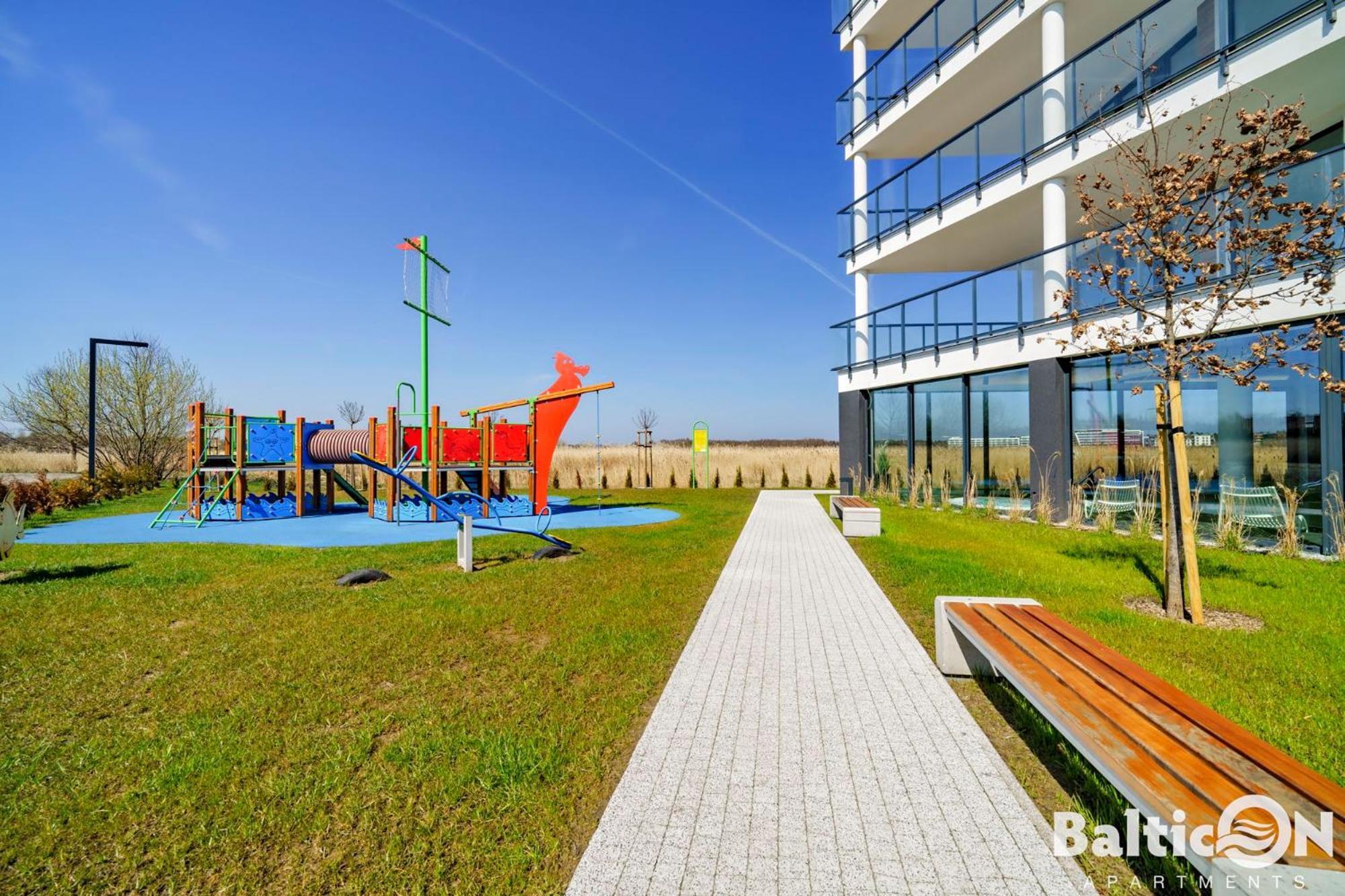 Apartamenty Balticon Westin House -Luksusowy 70M2 , Basen Pool, Sauna, Parking Inklusive Колобжег Екстер'єр фото
