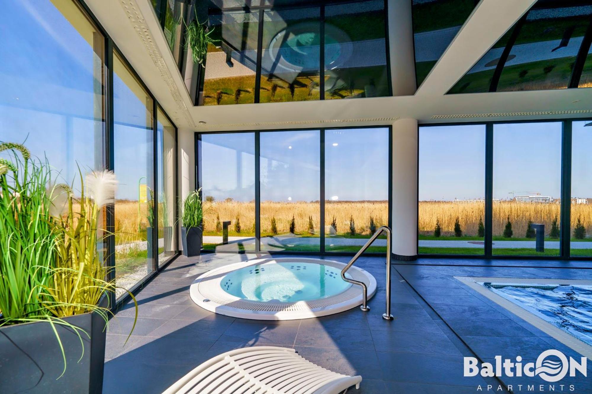 Apartamenty Balticon Westin House -Luksusowy 70M2 , Basen Pool, Sauna, Parking Inklusive Колобжег Екстер'єр фото