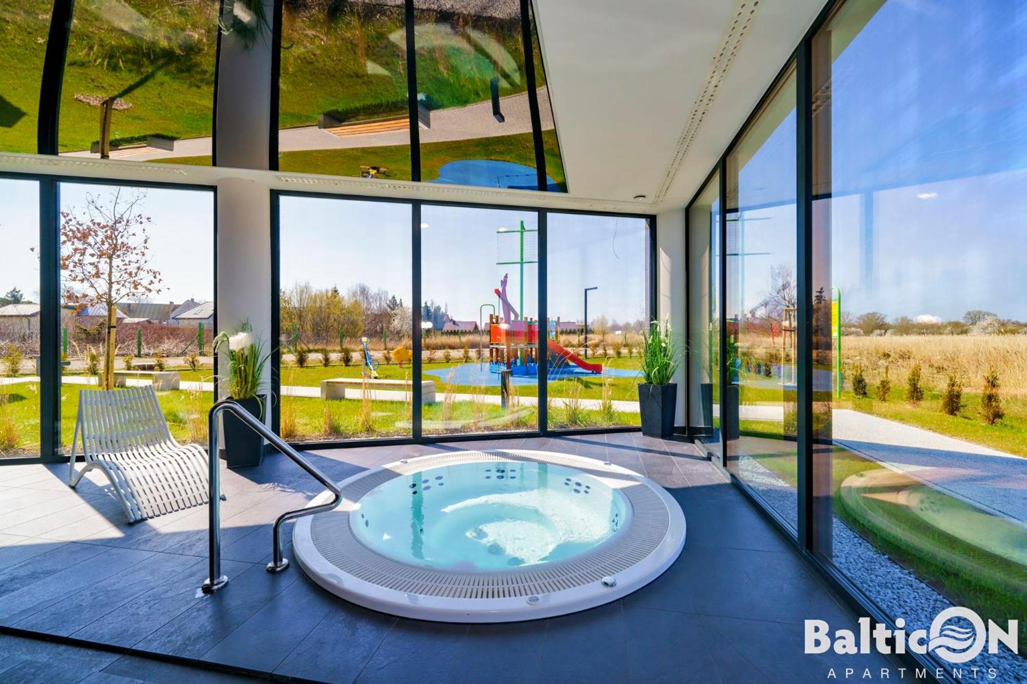 Apartamenty Balticon Westin House -Luksusowy 70M2 , Basen Pool, Sauna, Parking Inklusive Колобжег Екстер'єр фото